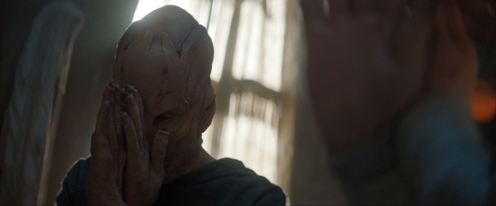 extant_StarTrekDiscovery_ShortTreks0003_TheBrightestStar_0342.jpg