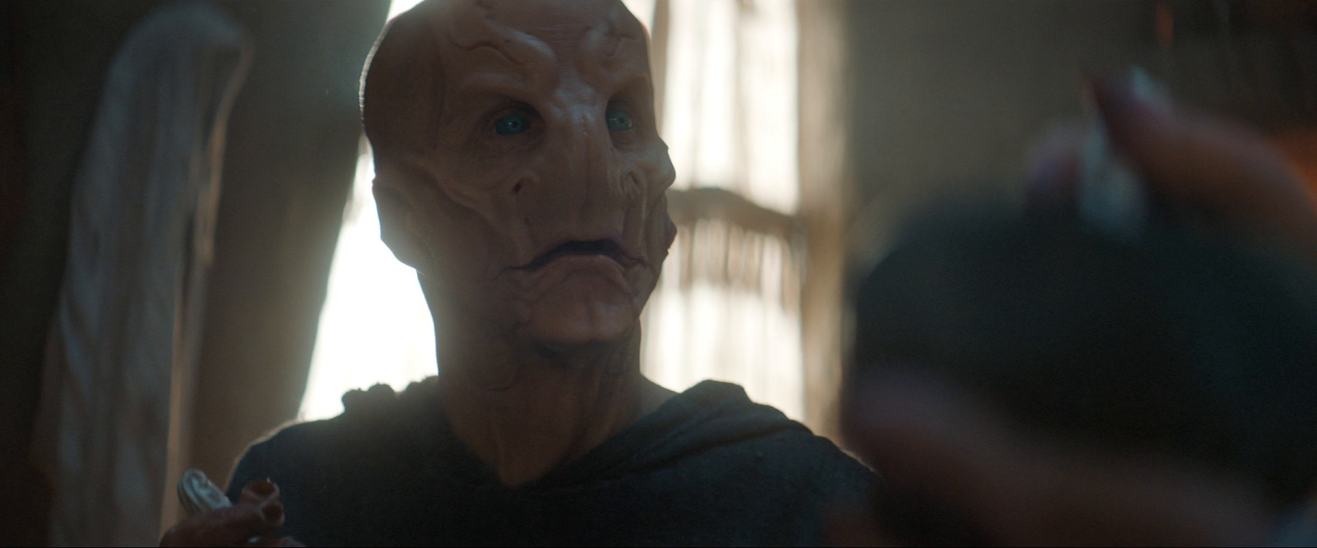 extant_StarTrekDiscovery_ShortTreks0003_TheBrightestStar_0382.jpg