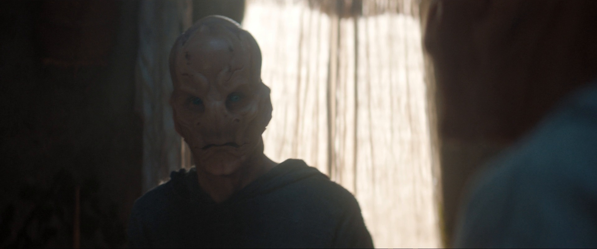 extant_StarTrekDiscovery_ShortTreks0003_TheBrightestStar_0454.jpg