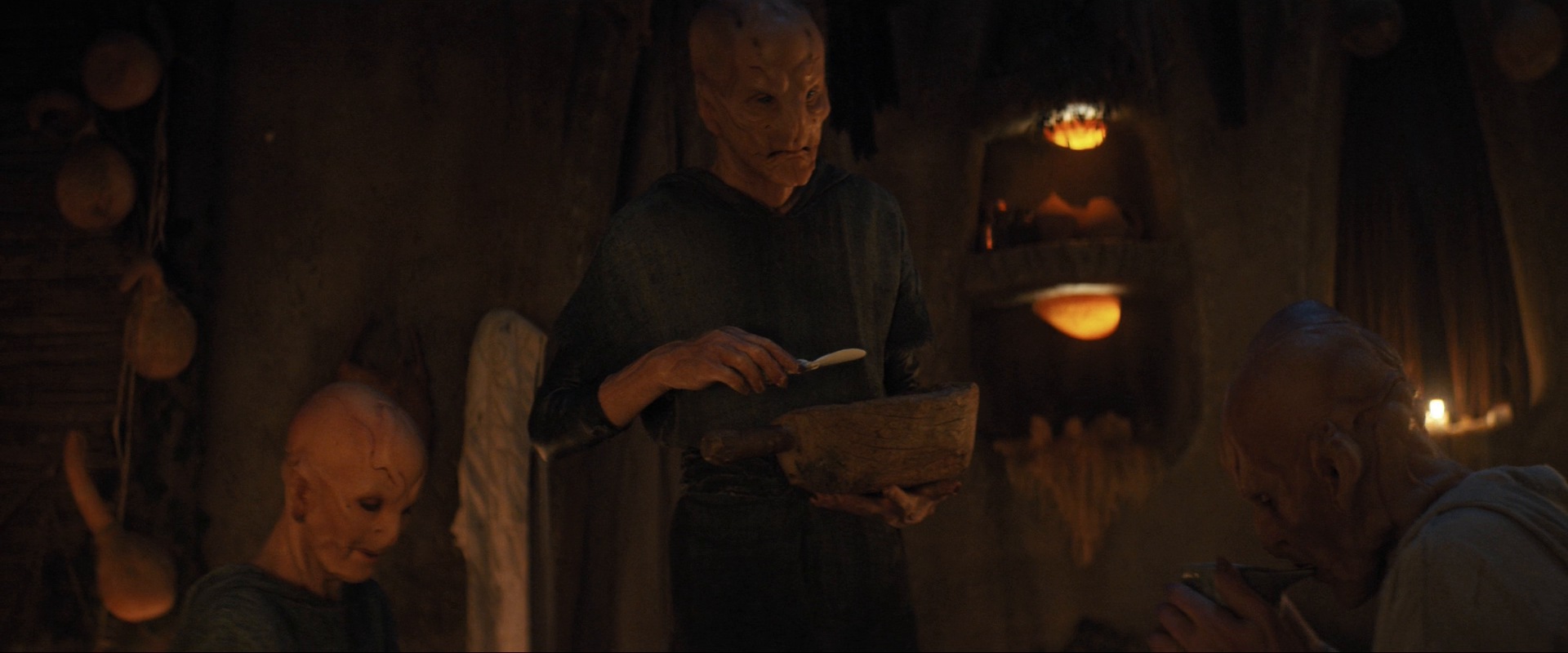 extant_StarTrekDiscovery_ShortTreks0003_TheBrightestStar_0850.jpg