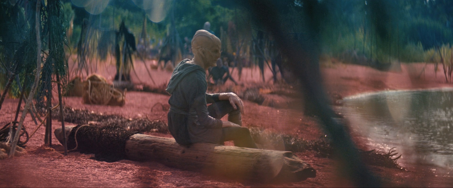 extant_StarTrekDiscovery_ShortTreks0003_TheBrightestStar_0904.jpg