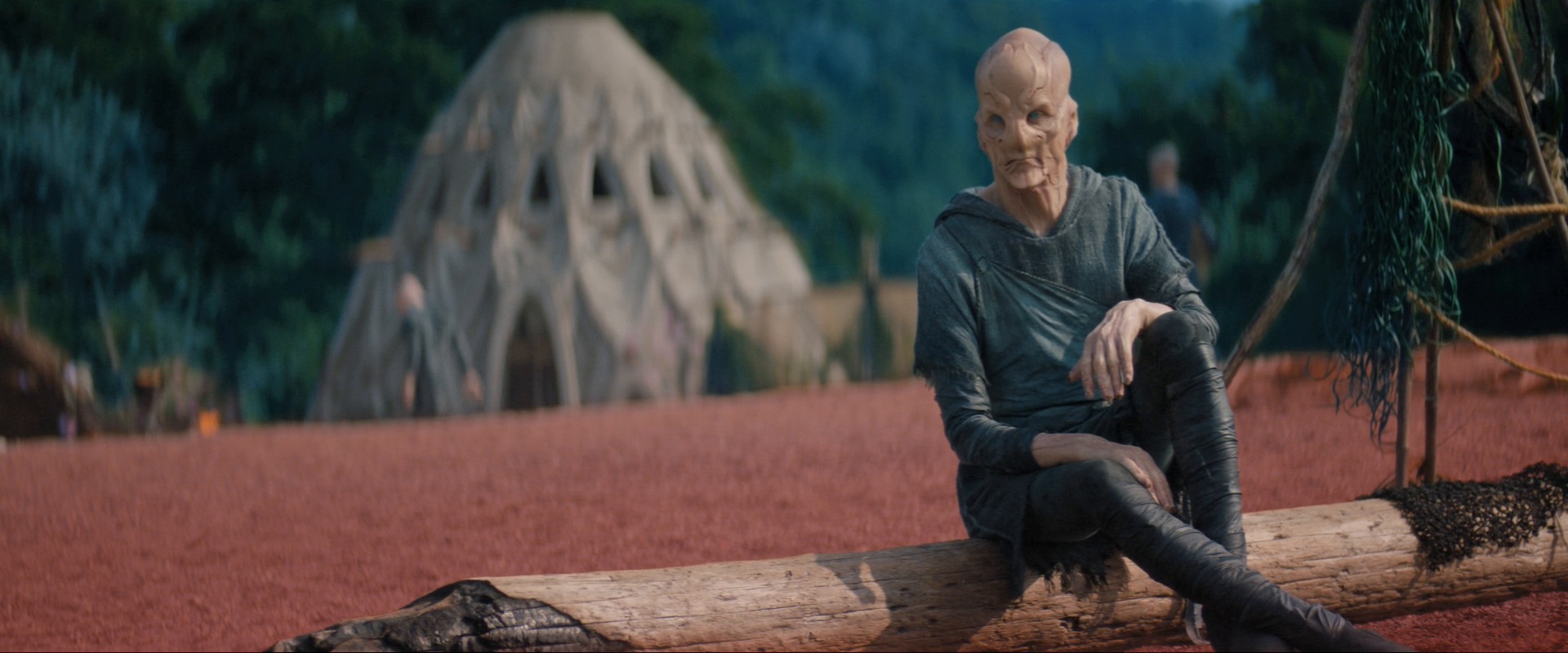 extant_StarTrekDiscovery_ShortTreks0003_TheBrightestStar_0909.jpg