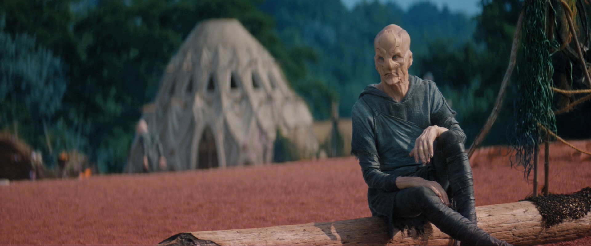 extant_StarTrekDiscovery_ShortTreks0003_TheBrightestStar_0910.jpg