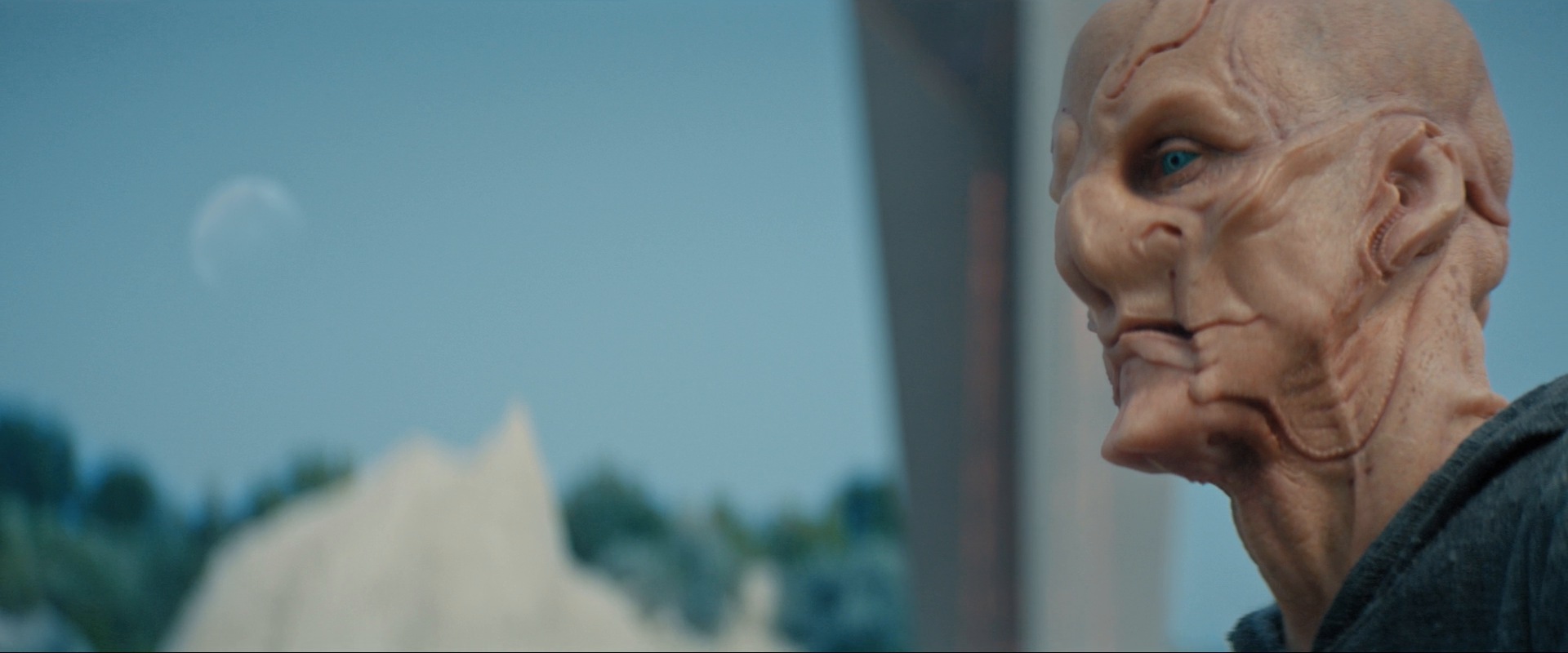 extant_StarTrekDiscovery_ShortTreks0003_TheBrightestStar_0934.jpg