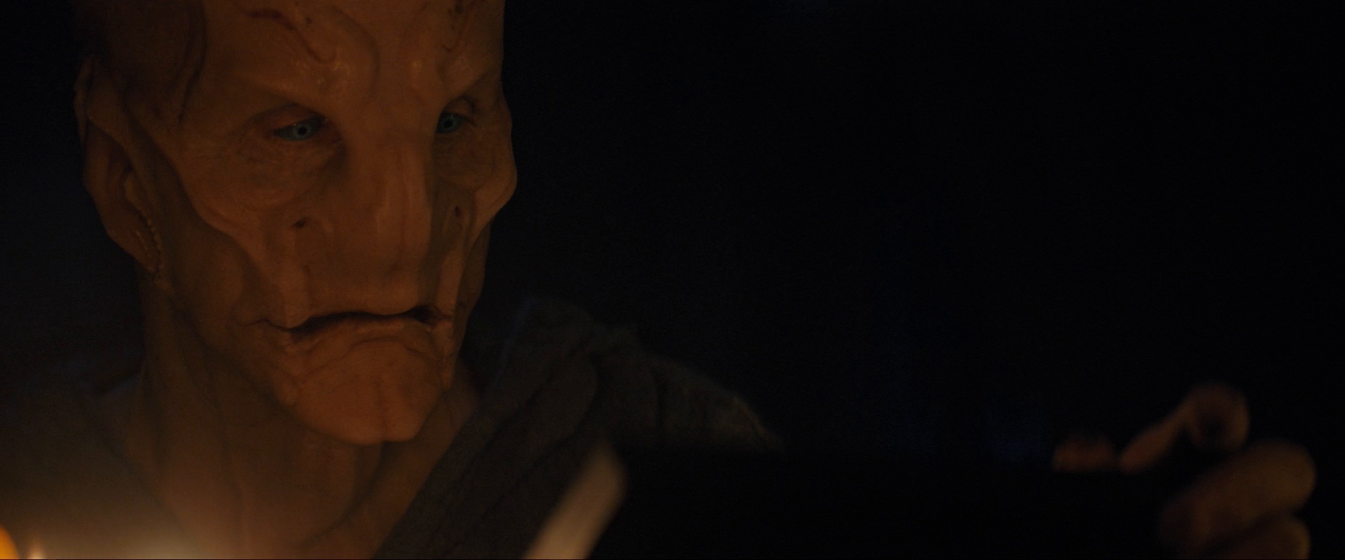 extant_StarTrekDiscovery_ShortTreks0003_TheBrightestStar_0991.jpg