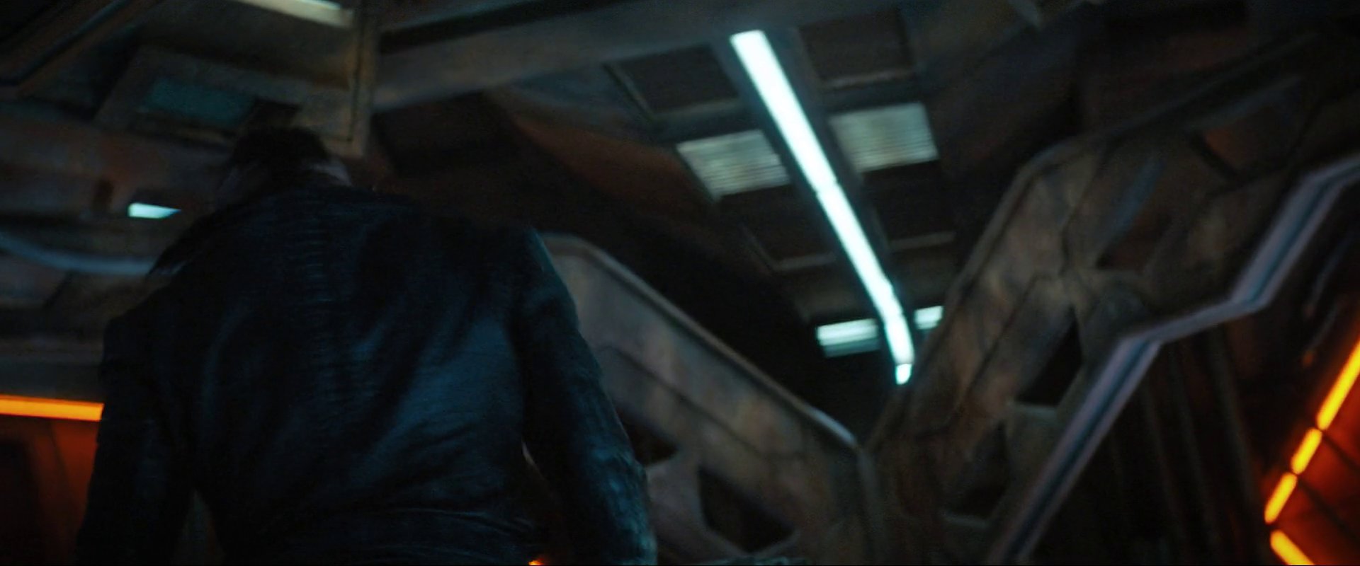 extant_StarTrekDiscovery_ShortTreks_0004_TheEscapeArtist_0377.jpg