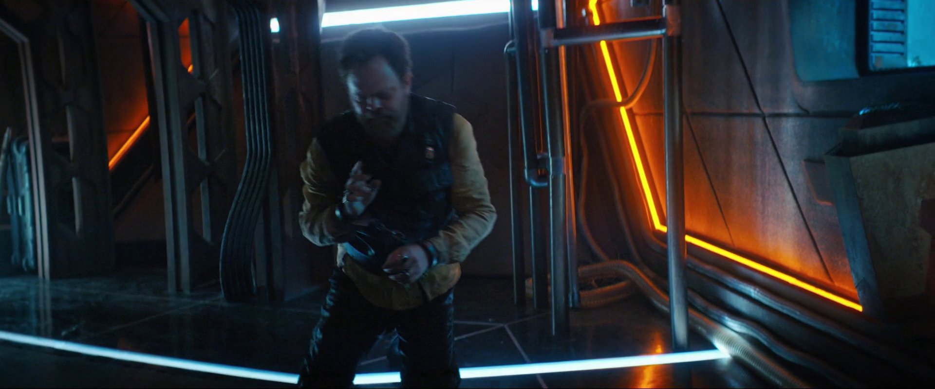extant_StarTrekDiscovery_ShortTreks_0004_TheEscapeArtist_0397.jpg