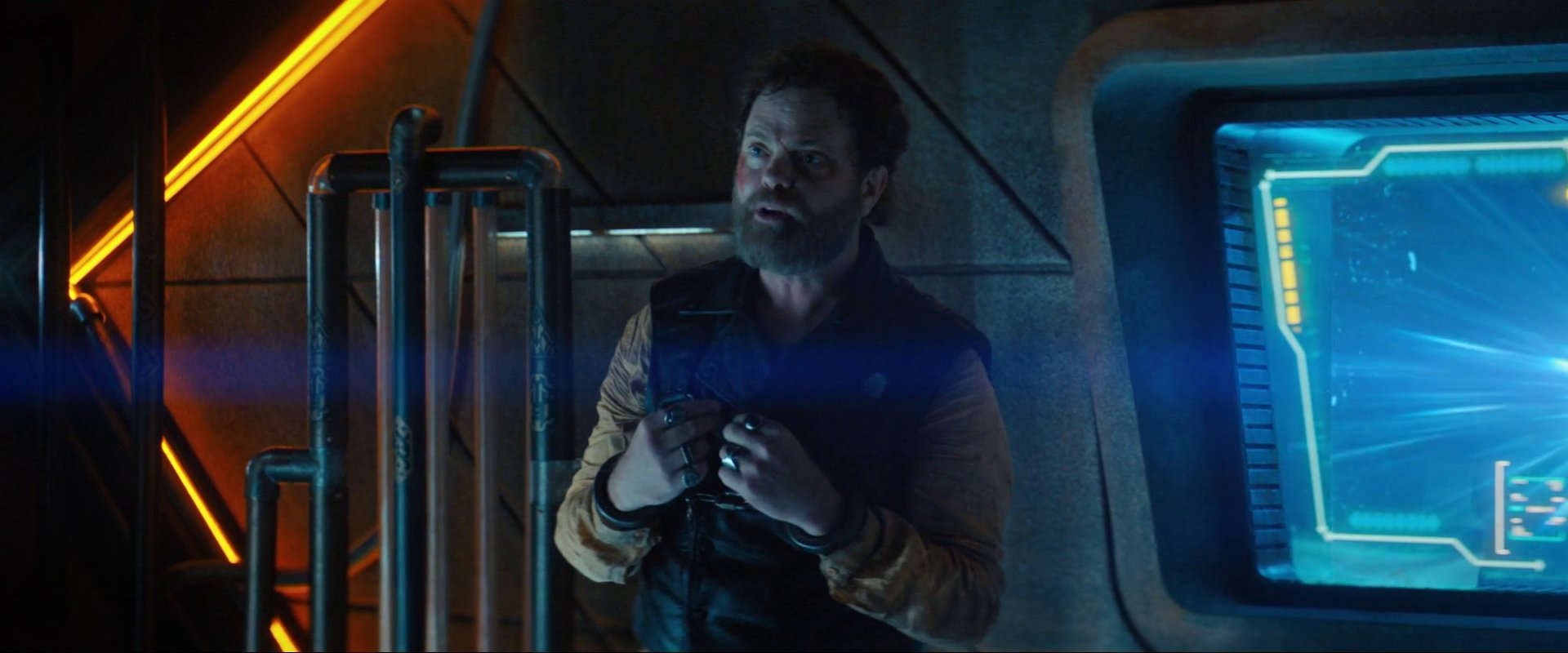 extant_StarTrekDiscovery_ShortTreks_0004_TheEscapeArtist_0506.jpg