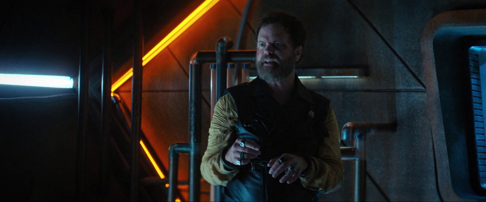 extant_StarTrekDiscovery_ShortTreks_0004_TheEscapeArtist_0522.jpg