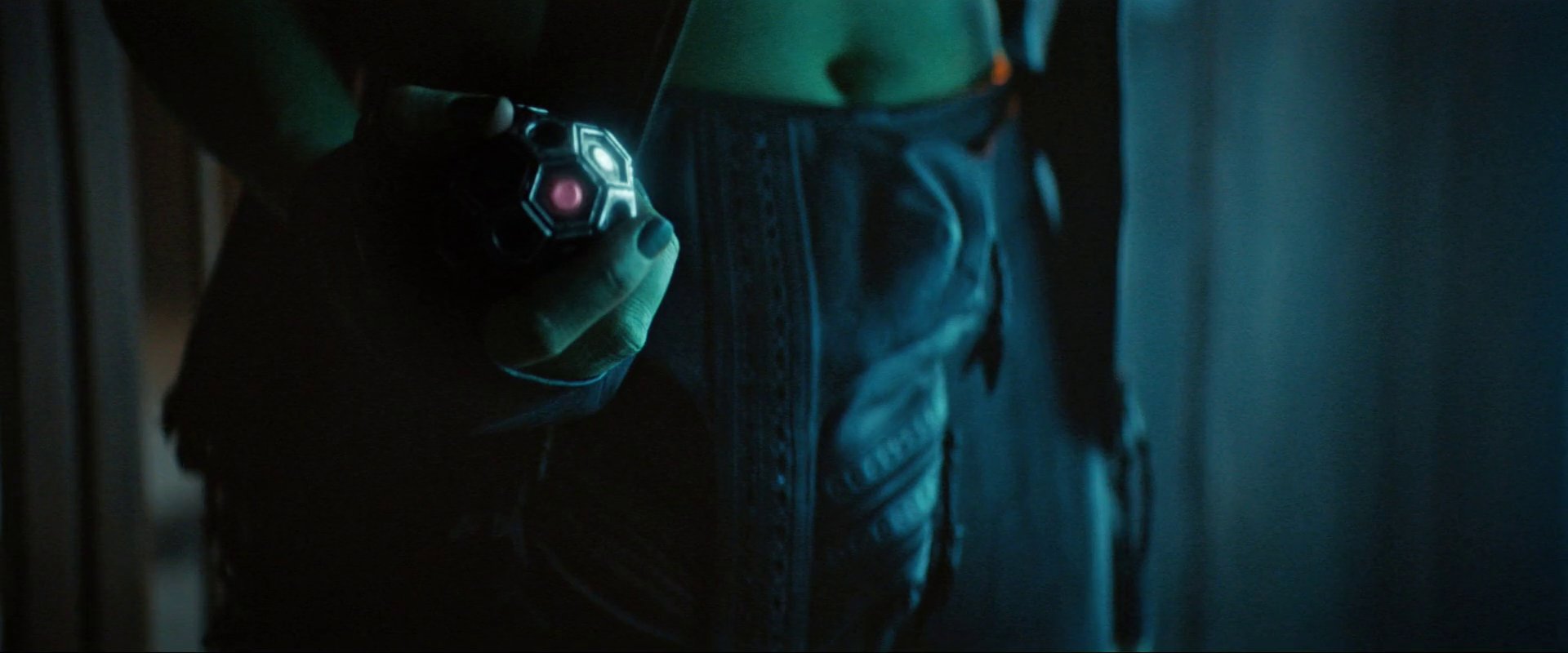 extant_StarTrekDiscovery_ShortTreks_0004_TheEscapeArtist_1013.jpg