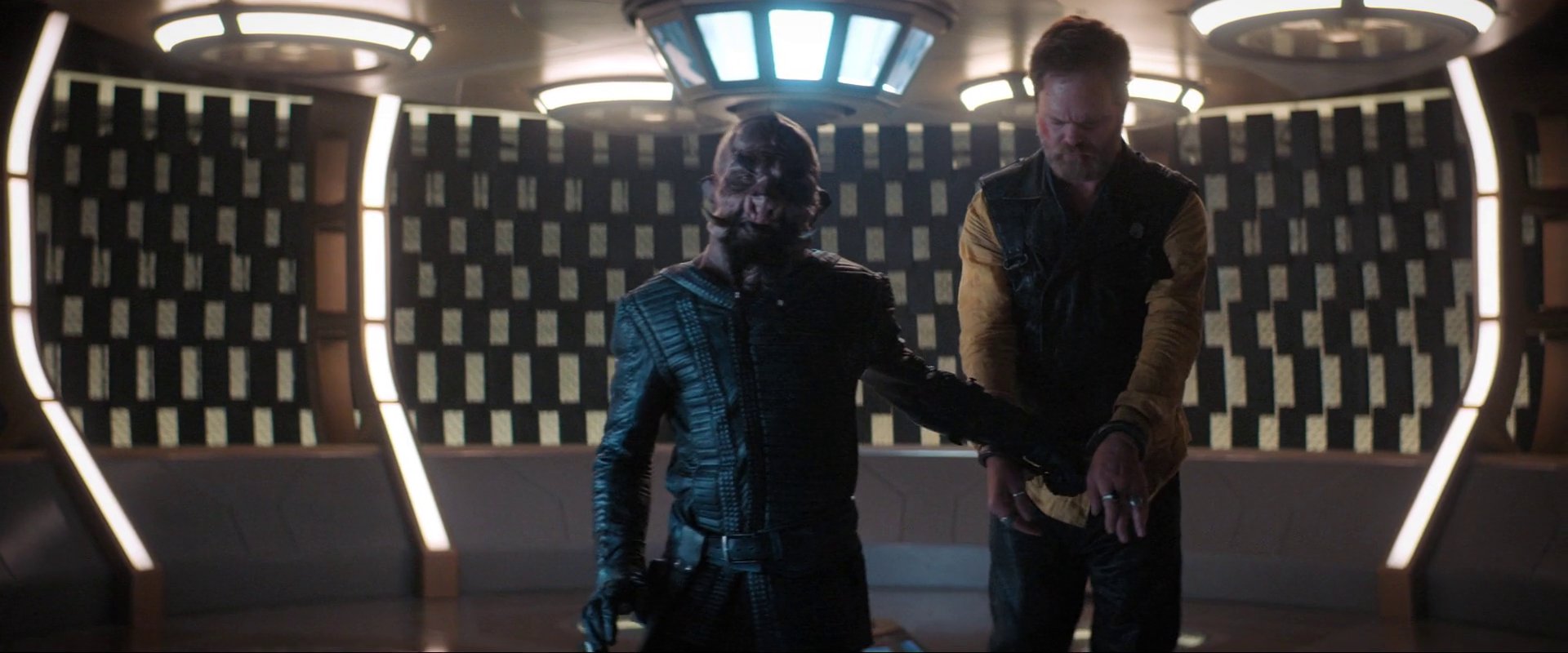 extant_StarTrekDiscovery_ShortTreks_0004_TheEscapeArtist_1244.jpg