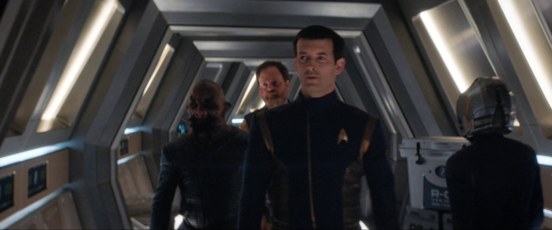 extant_StarTrekDiscovery_ShortTreks_0004_TheEscapeArtist_1253.jpg