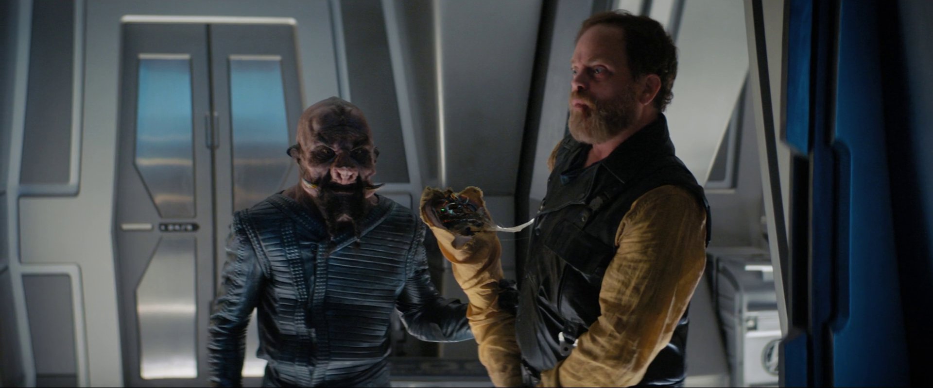 extant_StarTrekDiscovery_ShortTreks_0004_TheEscapeArtist_1358.jpg