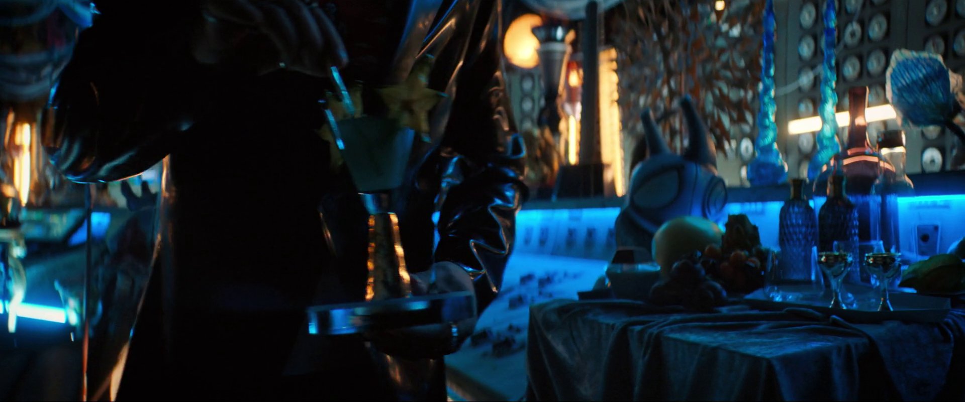 extant_StarTrekDiscovery_ShortTreks_0004_TheEscapeArtist_1422.jpg