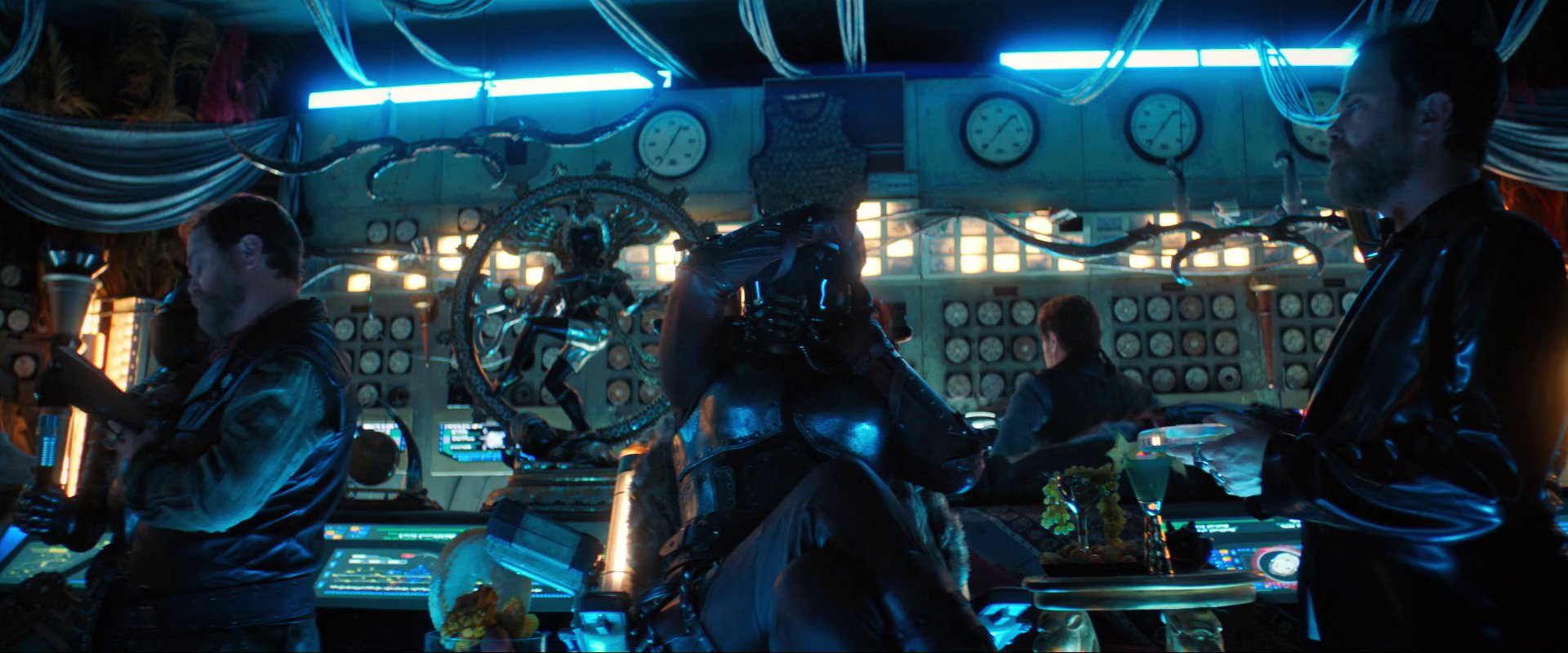 extant_StarTrekDiscovery_ShortTreks_0004_TheEscapeArtist_1445.jpg