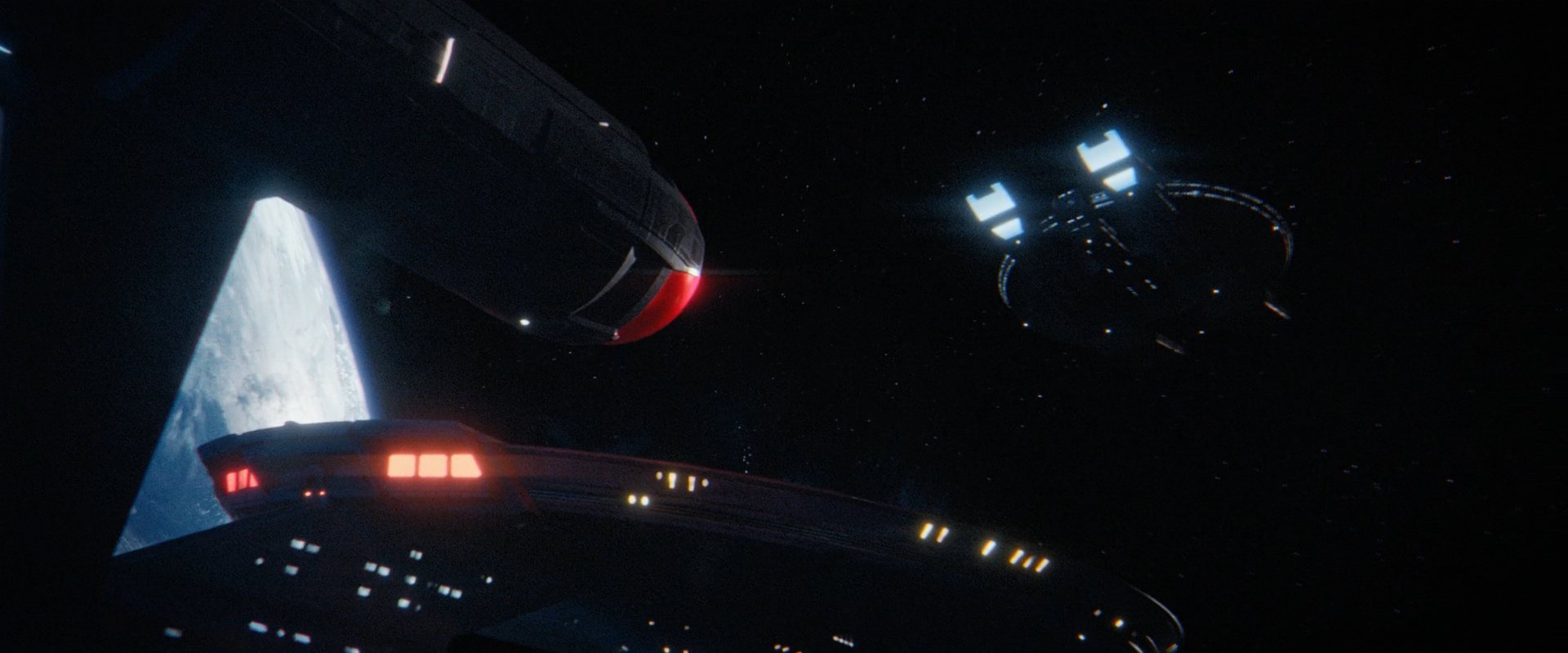 extant_StarTrekDiscovery_ShortTreks0006_TheTroubleWithEdward_00059.jpg
