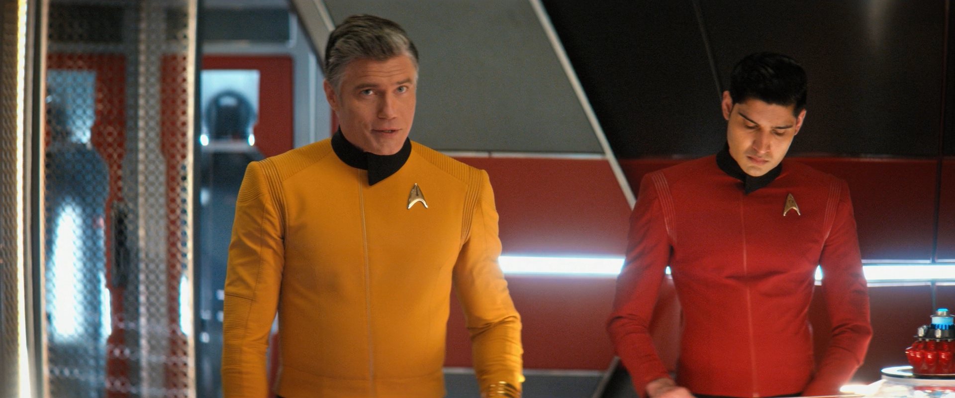 extant_StarTrekDiscovery_ShortTreks0006_TheTroubleWithEdward_00155.jpg
