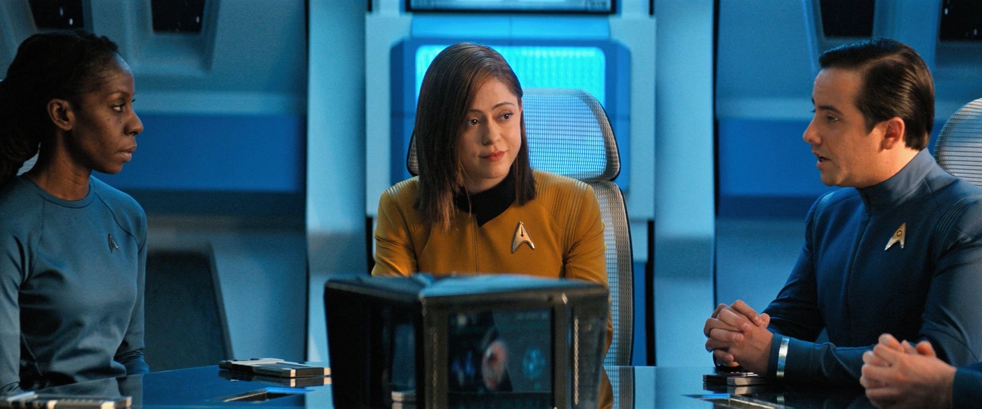 extant_StarTrekDiscovery_ShortTreks0006_TheTroubleWithEdward_00222.jpg