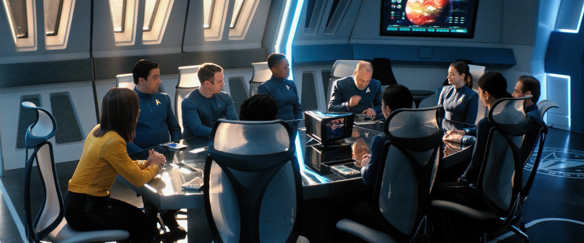 extant_StarTrekDiscovery_ShortTreks0006_TheTroubleWithEdward_00267.jpg