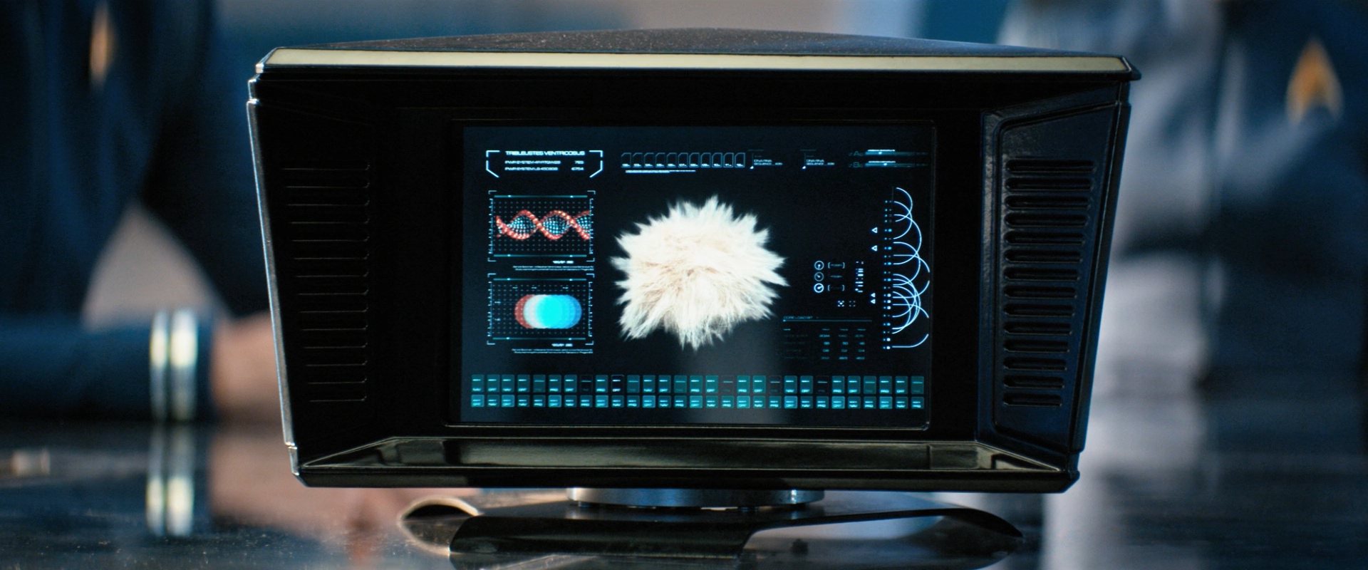 extant_StarTrekDiscovery_ShortTreks0006_TheTroubleWithEdward_00314.jpg