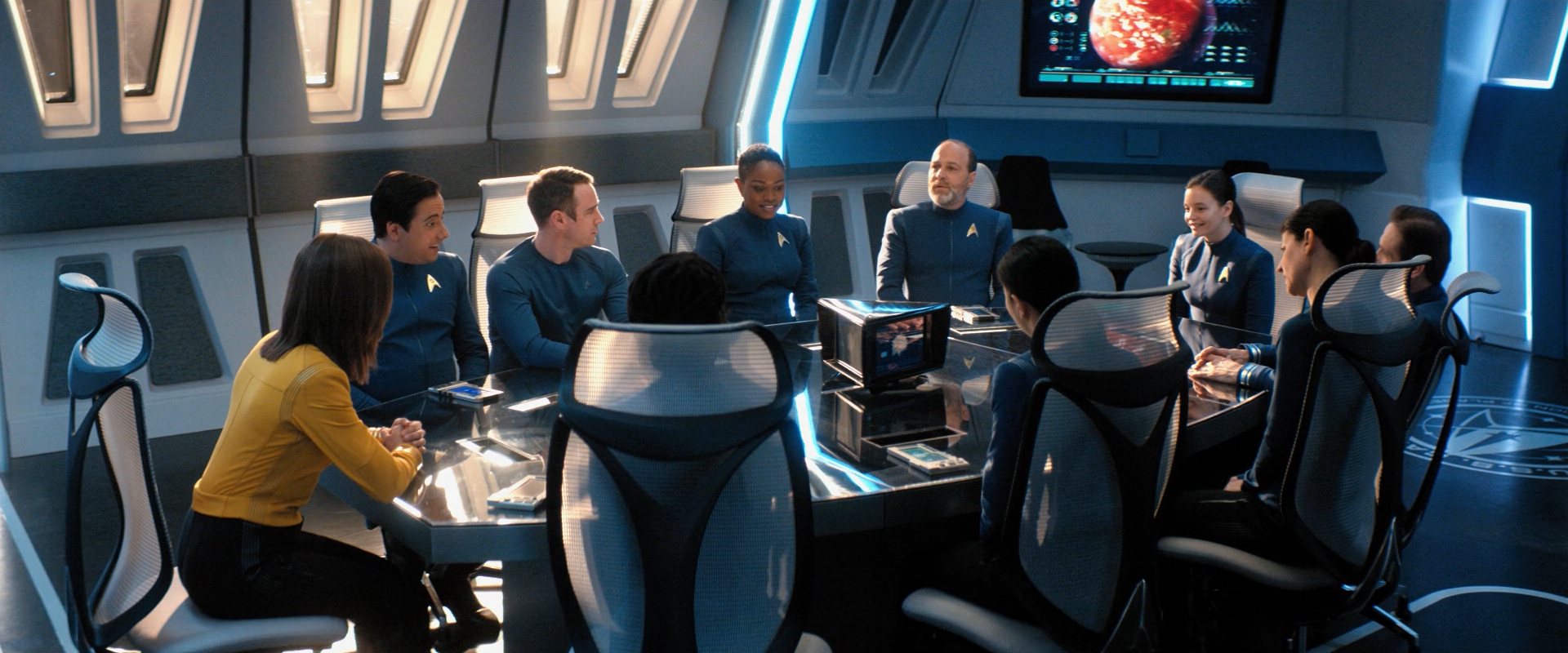 extant_StarTrekDiscovery_ShortTreks0006_TheTroubleWithEdward_00331.jpg