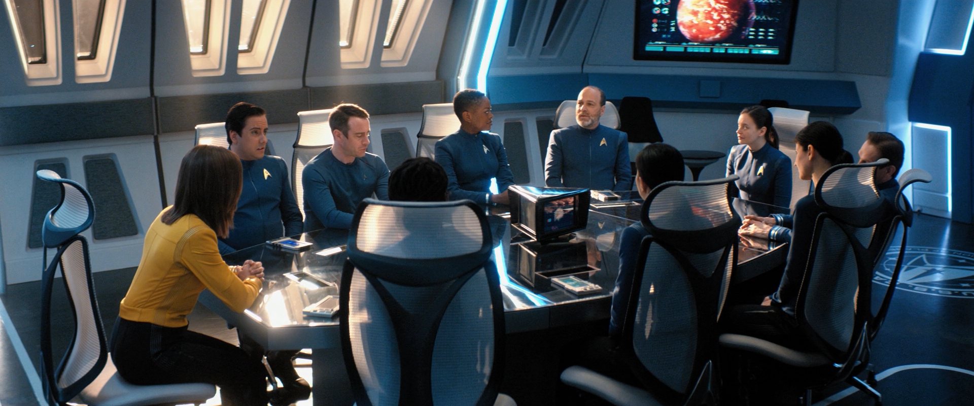 extant_StarTrekDiscovery_ShortTreks0006_TheTroubleWithEdward_00338.jpg