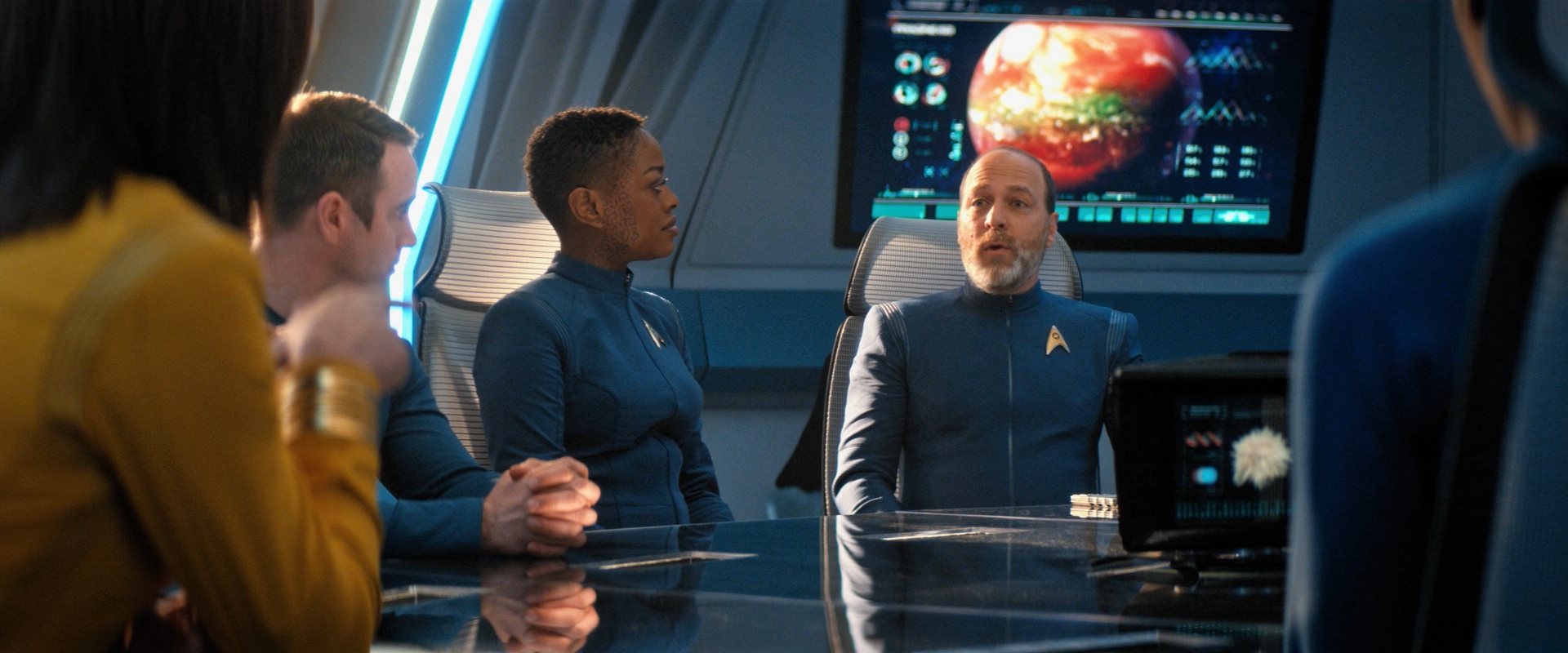 extant_StarTrekDiscovery_ShortTreks0006_TheTroubleWithEdward_00348.jpg