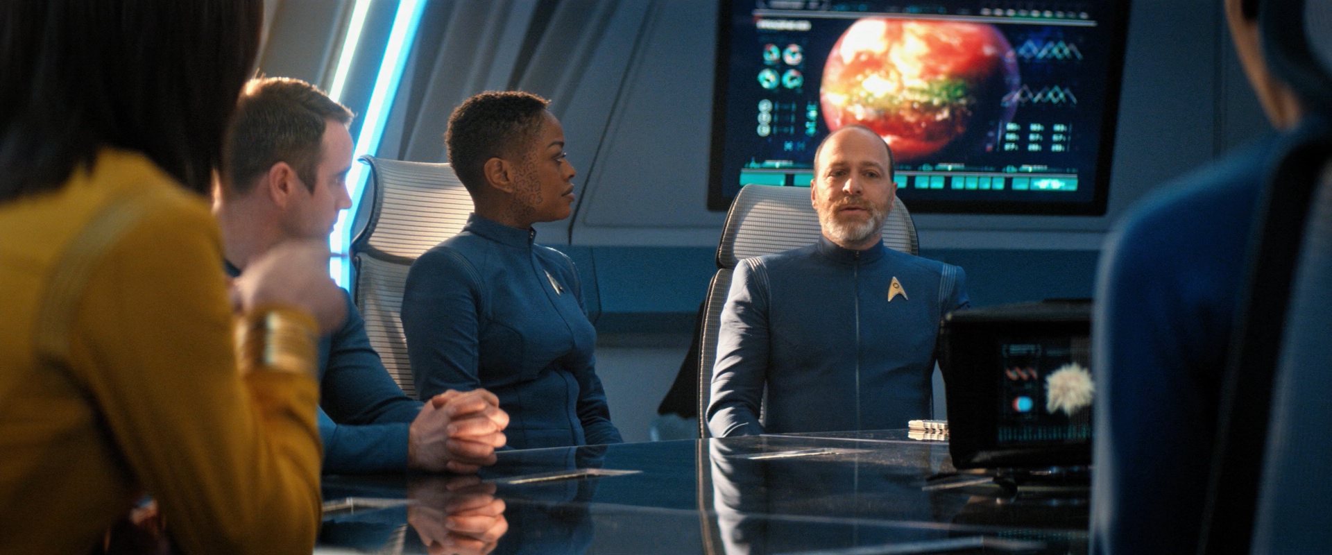 extant_StarTrekDiscovery_ShortTreks0006_TheTroubleWithEdward_00351.jpg