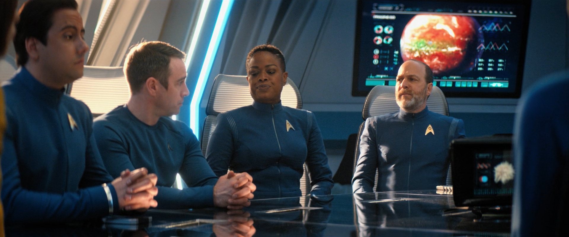 extant_StarTrekDiscovery_ShortTreks0006_TheTroubleWithEdward_00467.jpg
