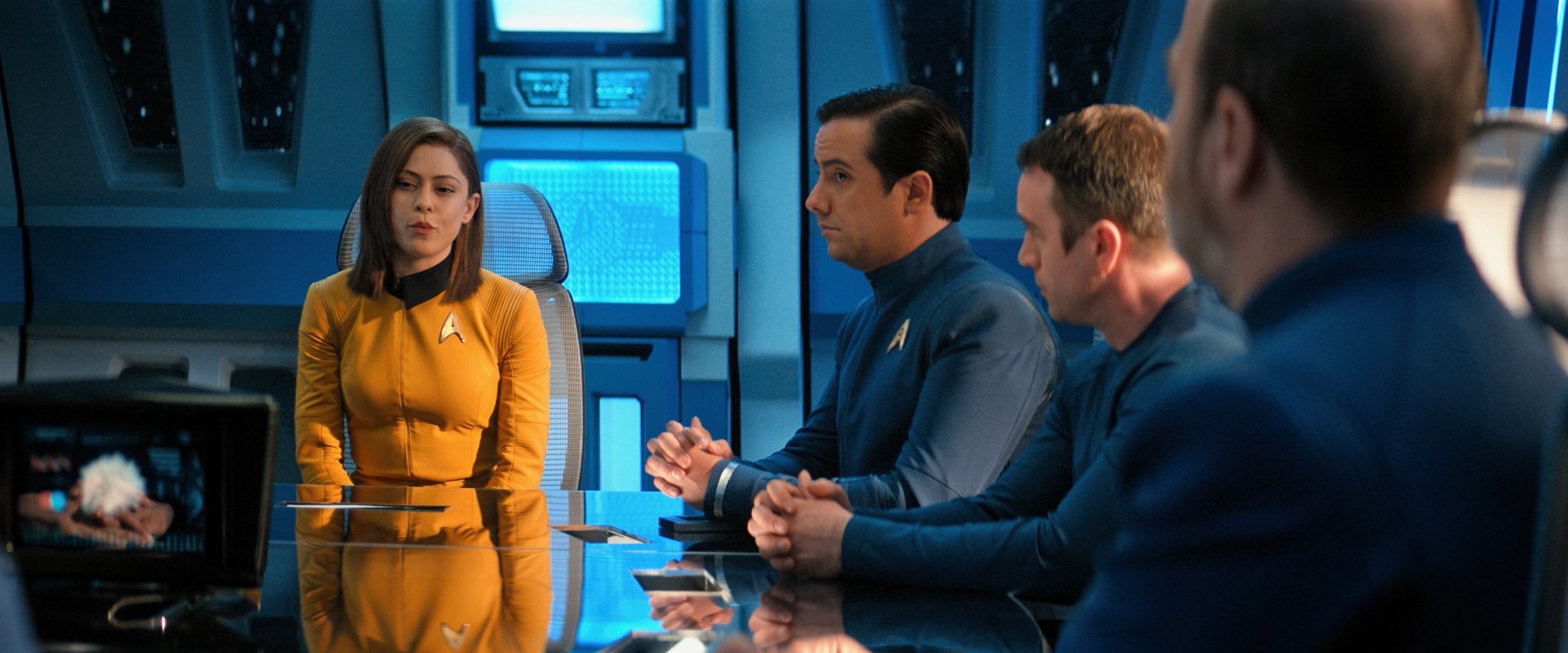 extant_StarTrekDiscovery_ShortTreks0006_TheTroubleWithEdward_00480.jpg