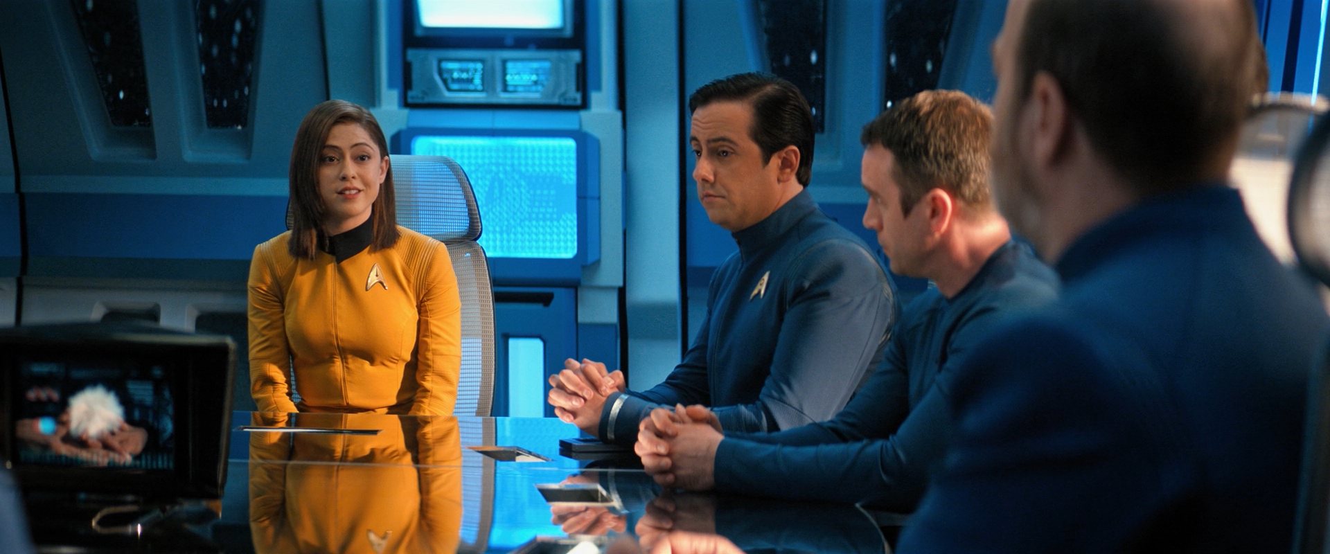 extant_StarTrekDiscovery_ShortTreks0006_TheTroubleWithEdward_00489.jpg
