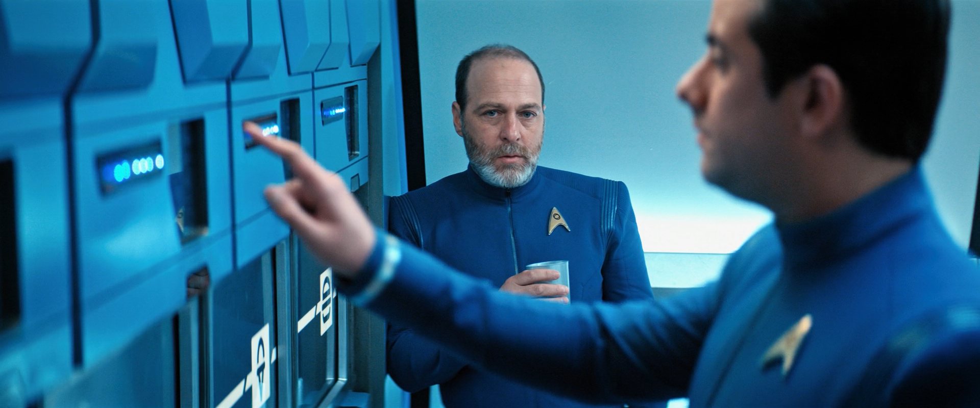 extant_StarTrekDiscovery_ShortTreks0006_TheTroubleWithEdward_00531.jpg