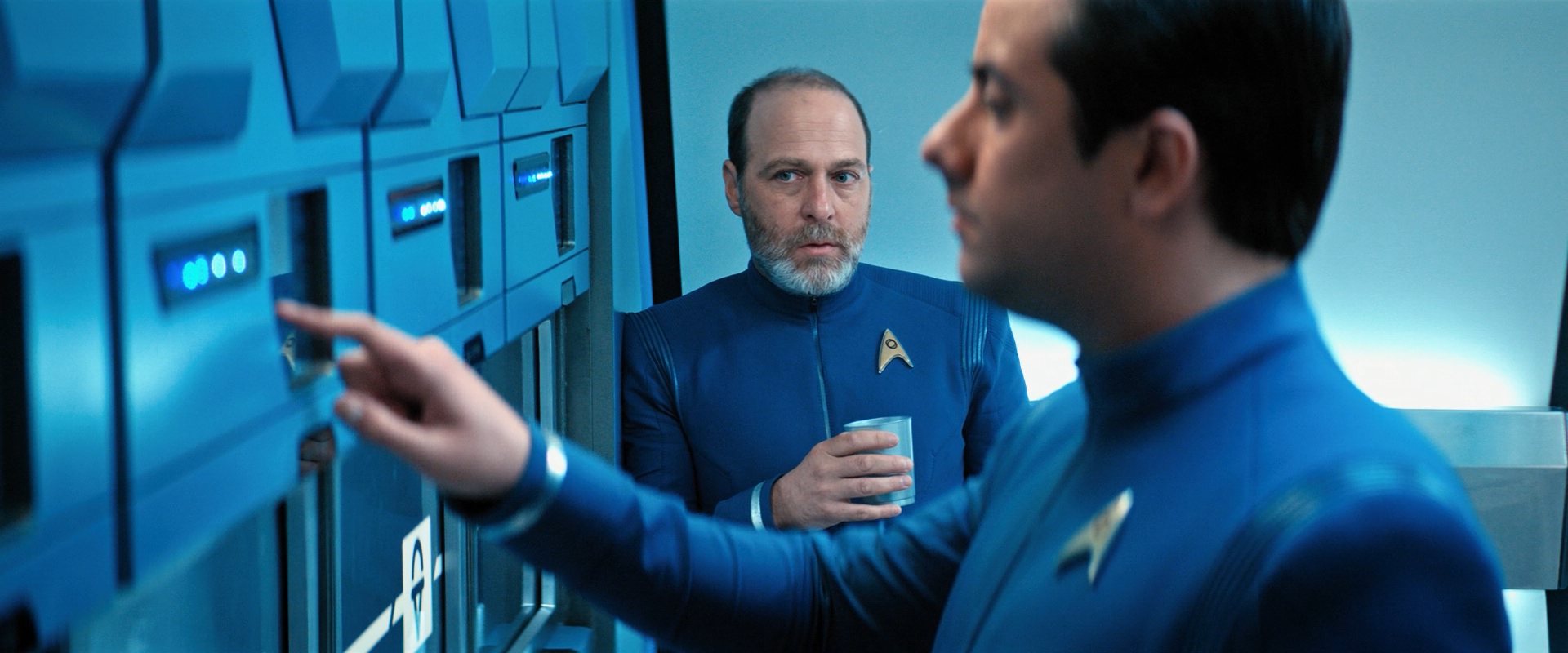 extant_StarTrekDiscovery_ShortTreks0006_TheTroubleWithEdward_00533.jpg