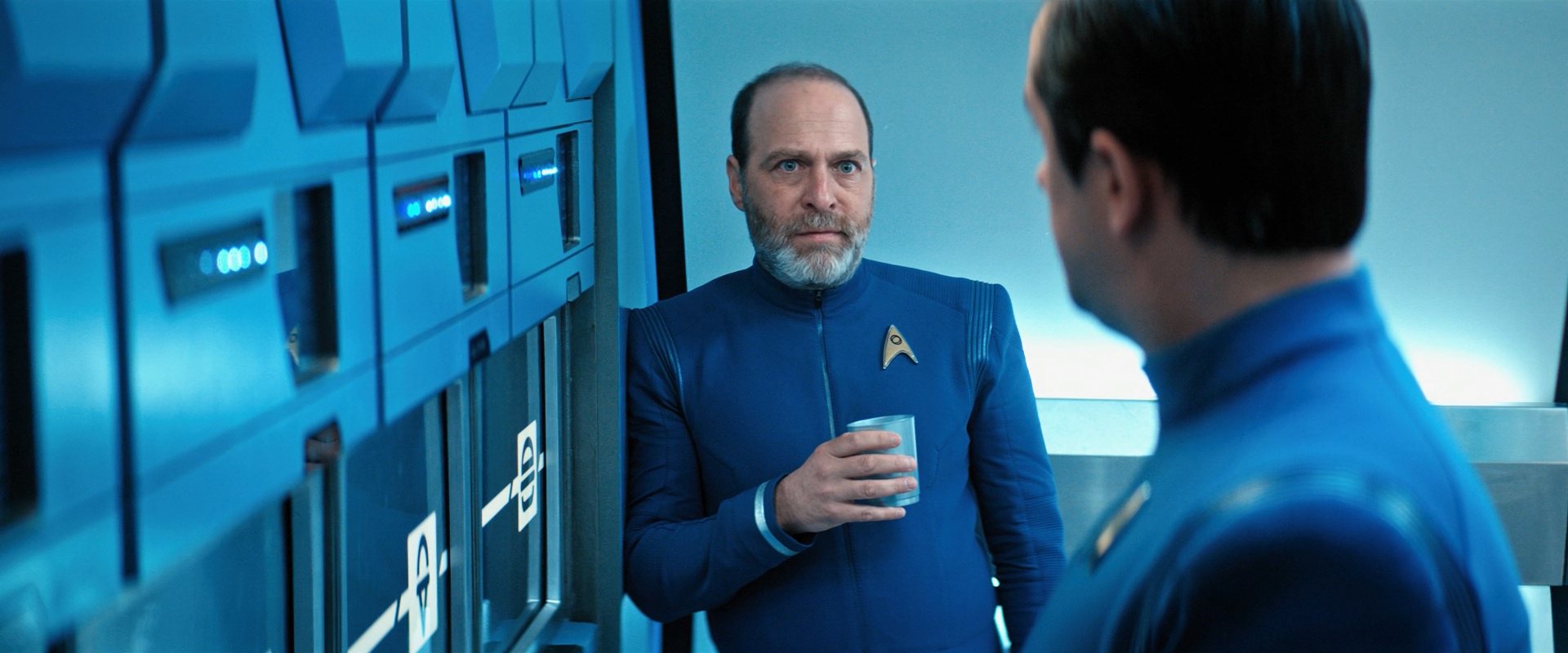 extant_StarTrekDiscovery_ShortTreks0006_TheTroubleWithEdward_00544.jpg