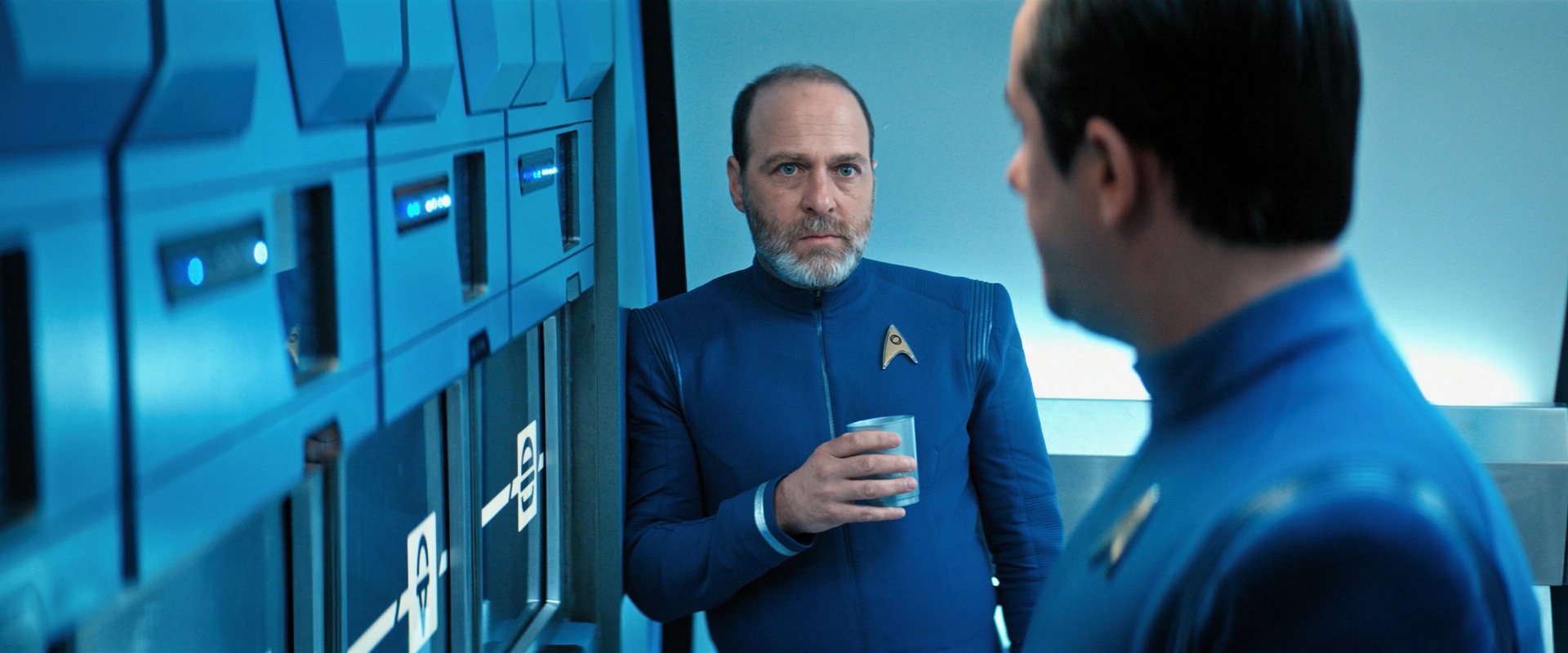 extant_StarTrekDiscovery_ShortTreks0006_TheTroubleWithEdward_00548.jpg