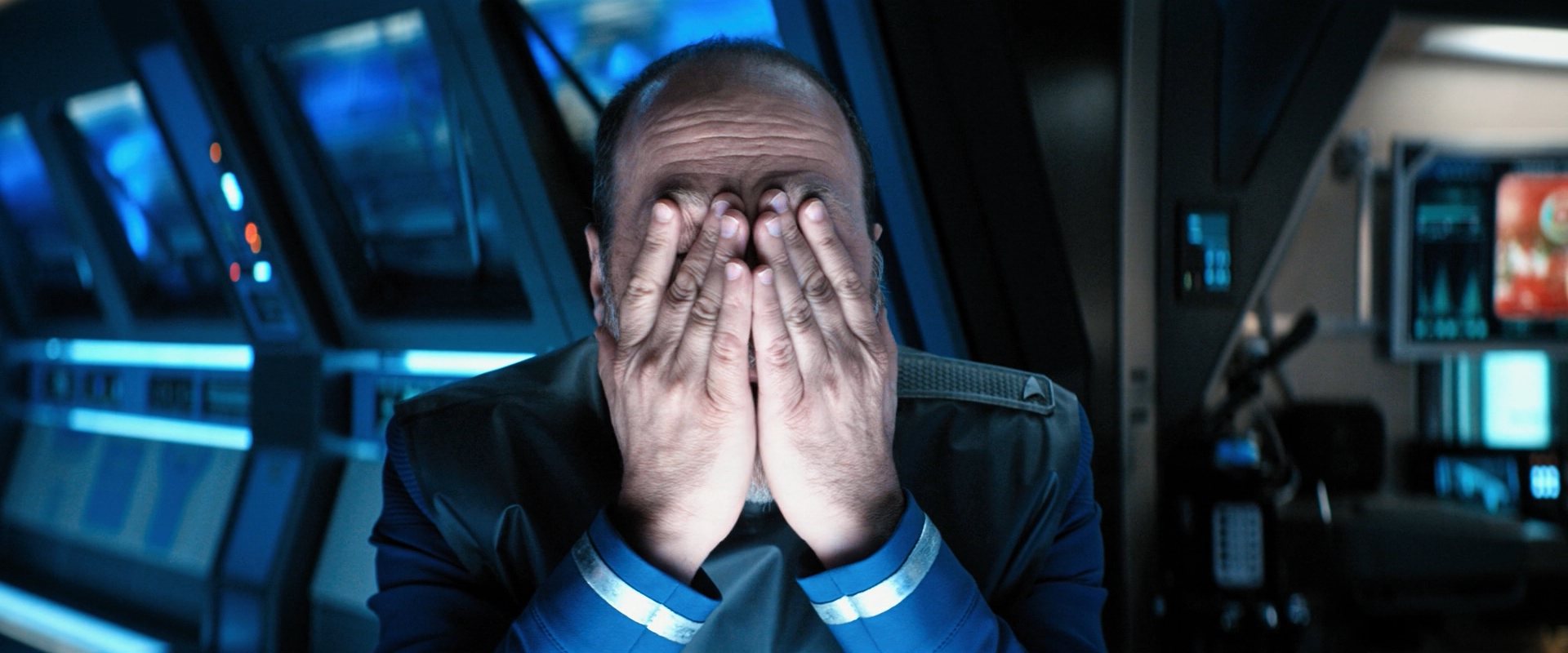 extant_StarTrekDiscovery_ShortTreks0006_TheTroubleWithEdward_00590.jpg