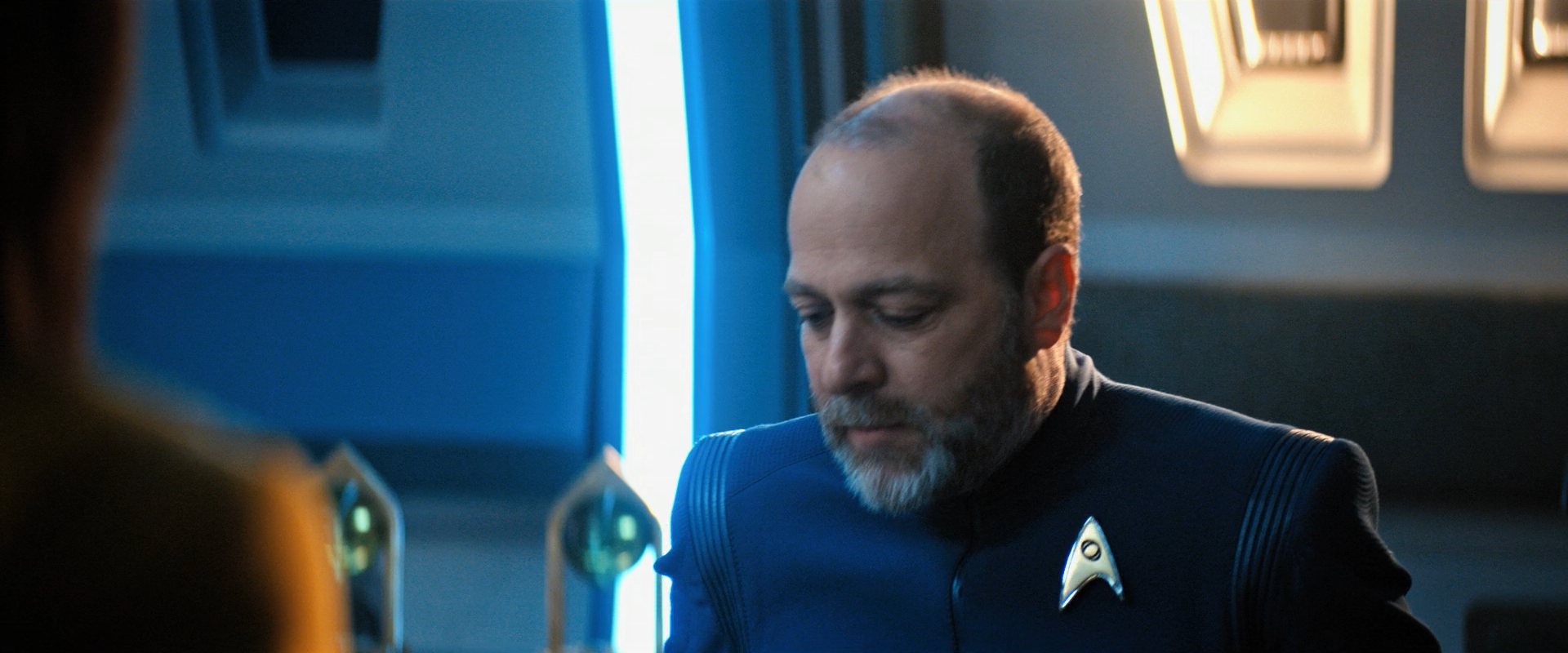 extant_StarTrekDiscovery_ShortTreks0006_TheTroubleWithEdward_00798.jpg