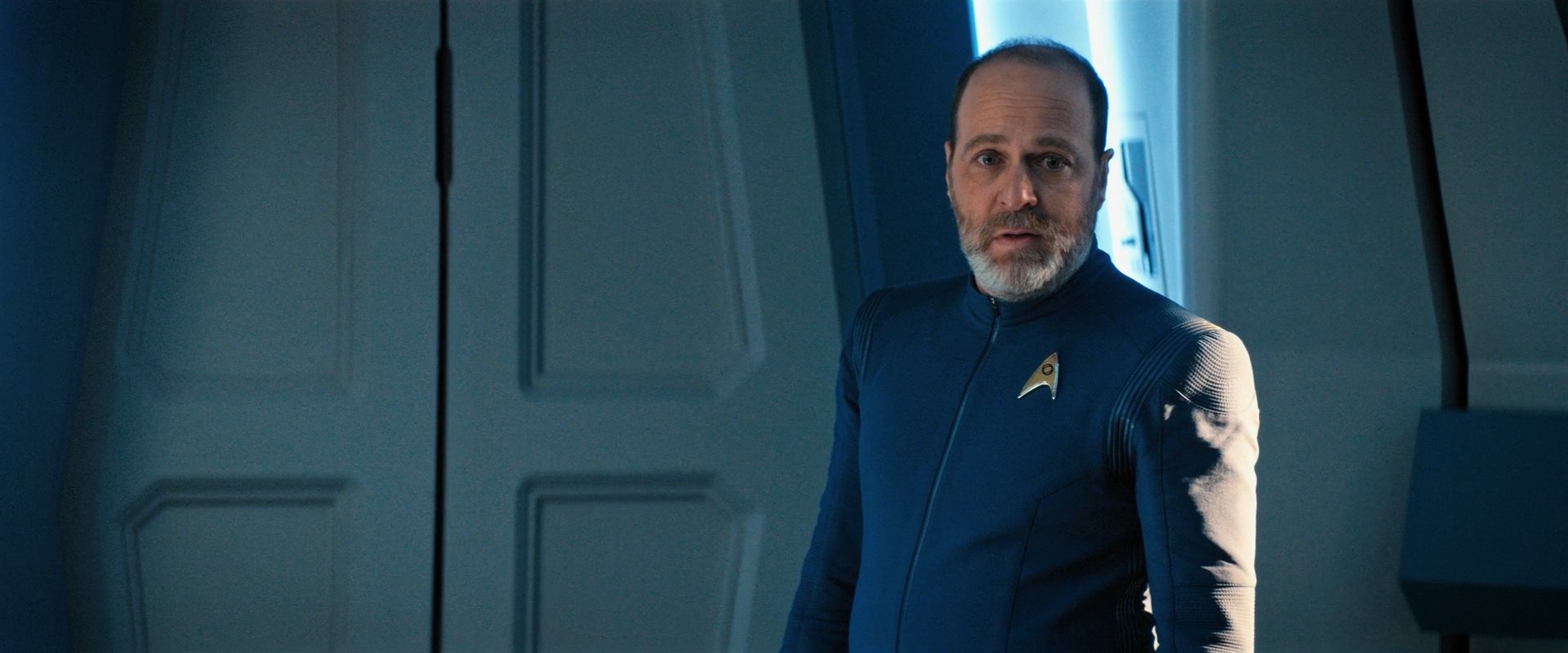 extant_StarTrekDiscovery_ShortTreks0006_TheTroubleWithEdward_00811.jpg