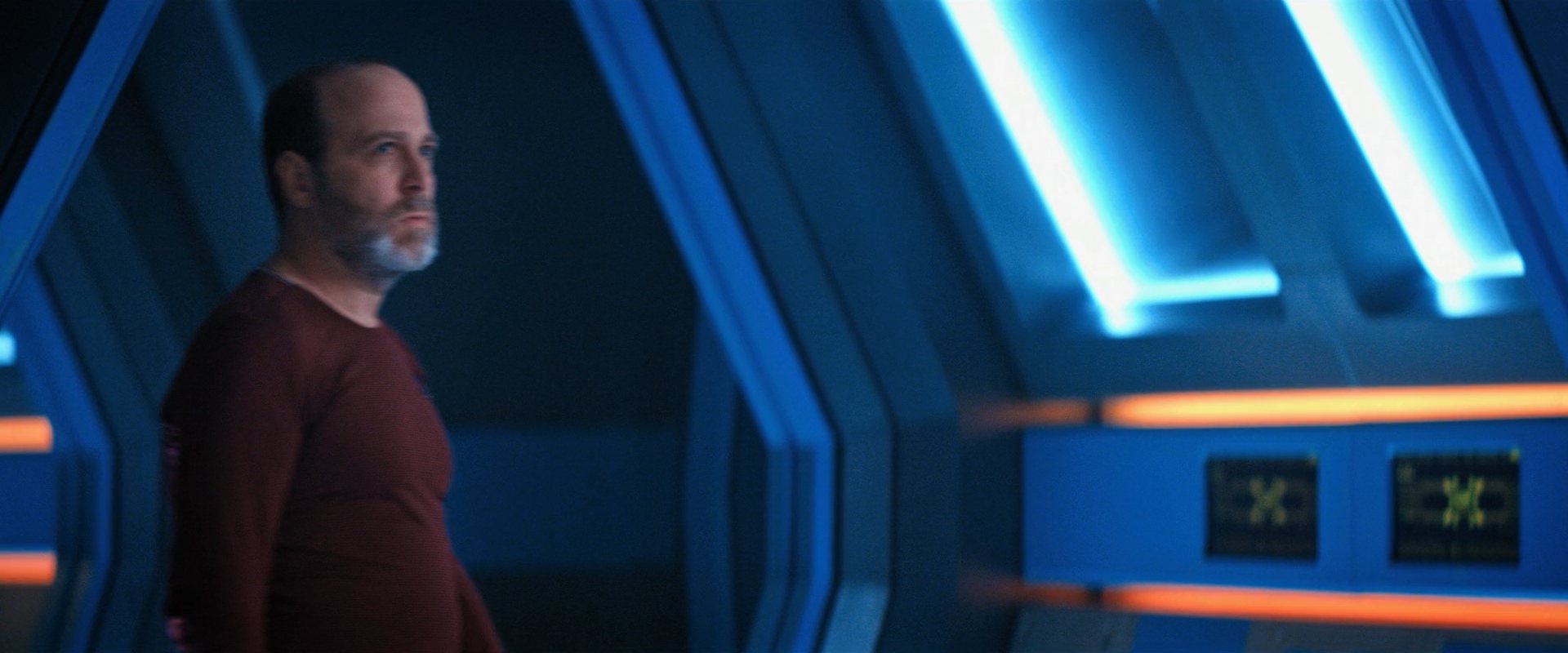 extant_StarTrekDiscovery_ShortTreks0006_TheTroubleWithEdward_00827.jpg