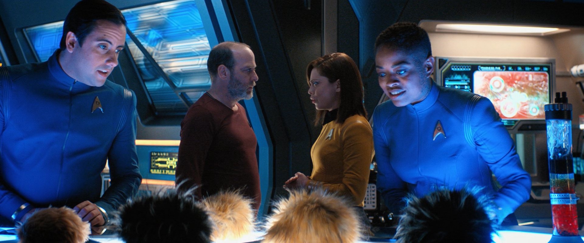extant_StarTrekDiscovery_ShortTreks0006_TheTroubleWithEdward_00893.jpg