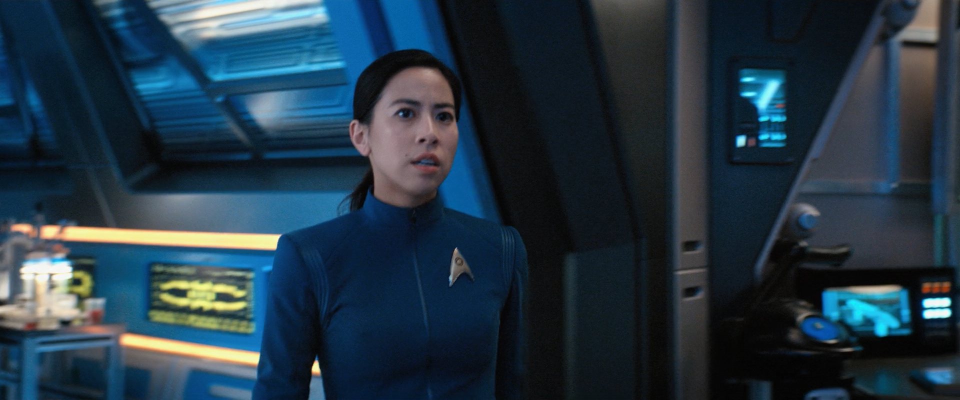 extant_StarTrekDiscovery_ShortTreks0006_TheTroubleWithEdward_00903.jpg
