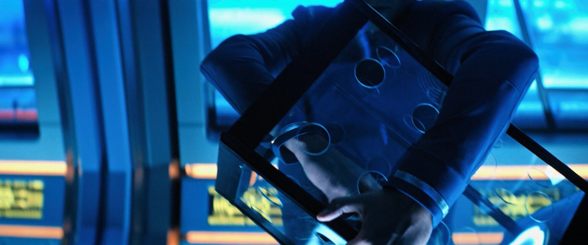 extant_StarTrekDiscovery_ShortTreks0006_TheTroubleWithEdward_00942.jpg