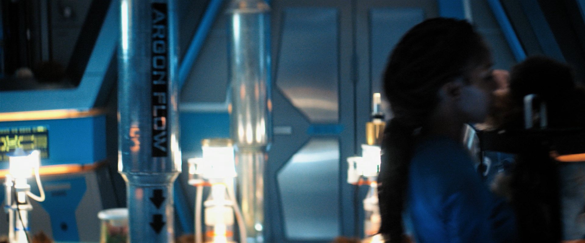 extant_StarTrekDiscovery_ShortTreks0006_TheTroubleWithEdward_00960.jpg