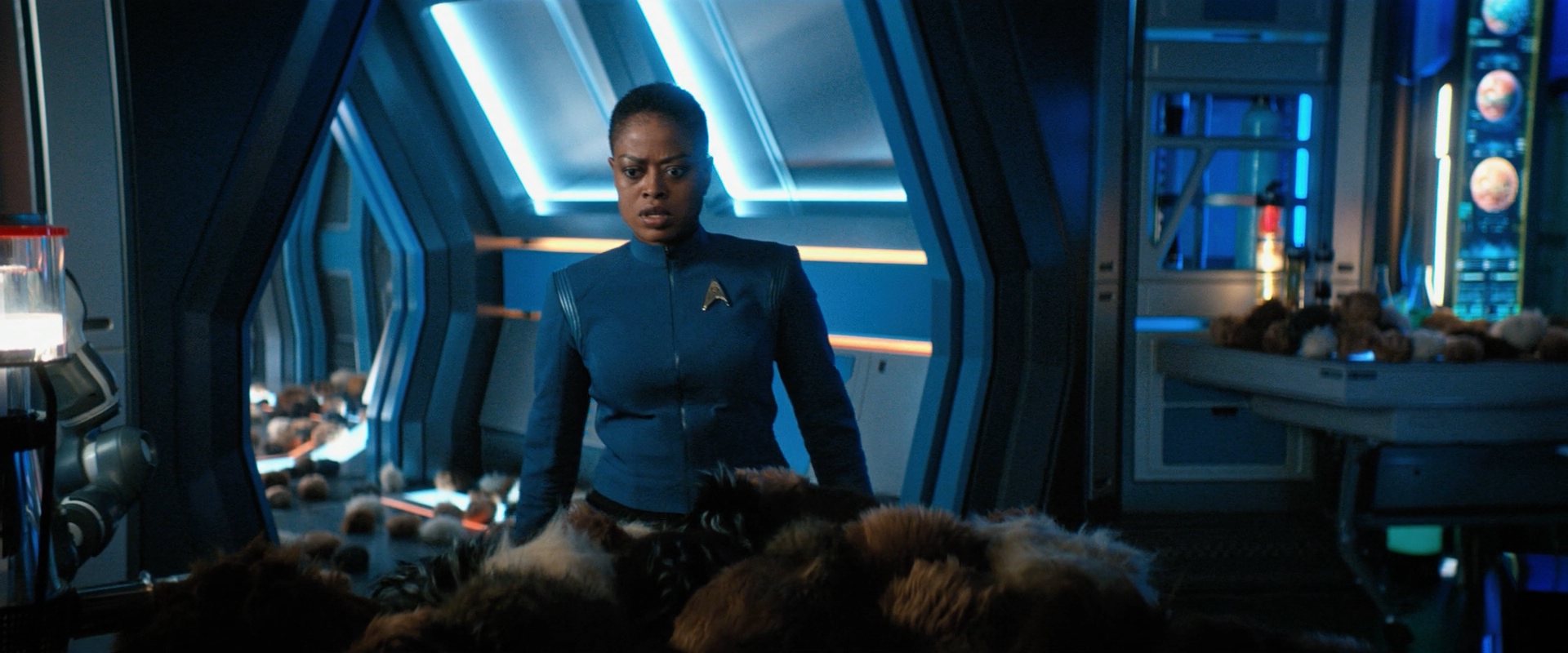 extant_StarTrekDiscovery_ShortTreks0006_TheTroubleWithEdward_00994.jpg
