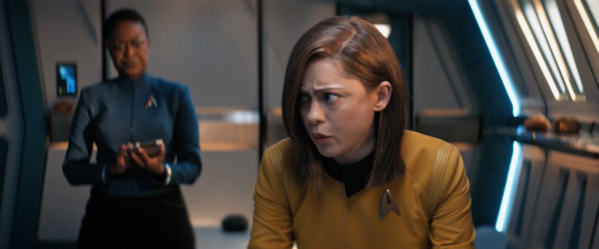 extant_StarTrekDiscovery_ShortTreks0006_TheTroubleWithEdward_01022.jpg