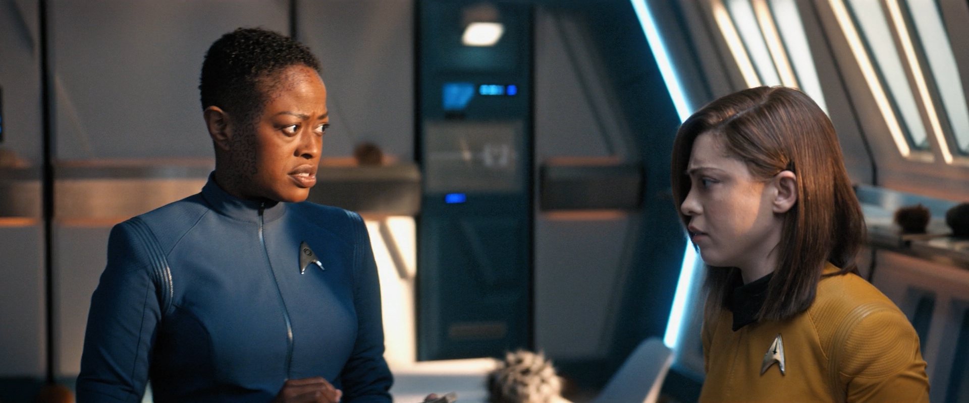 extant_StarTrekDiscovery_ShortTreks0006_TheTroubleWithEdward_01029.jpg