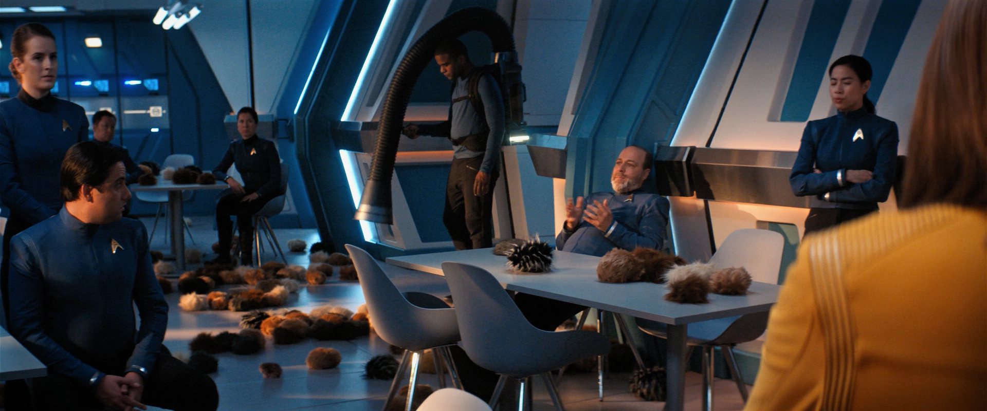 extant_StarTrekDiscovery_ShortTreks0006_TheTroubleWithEdward_01060.jpg