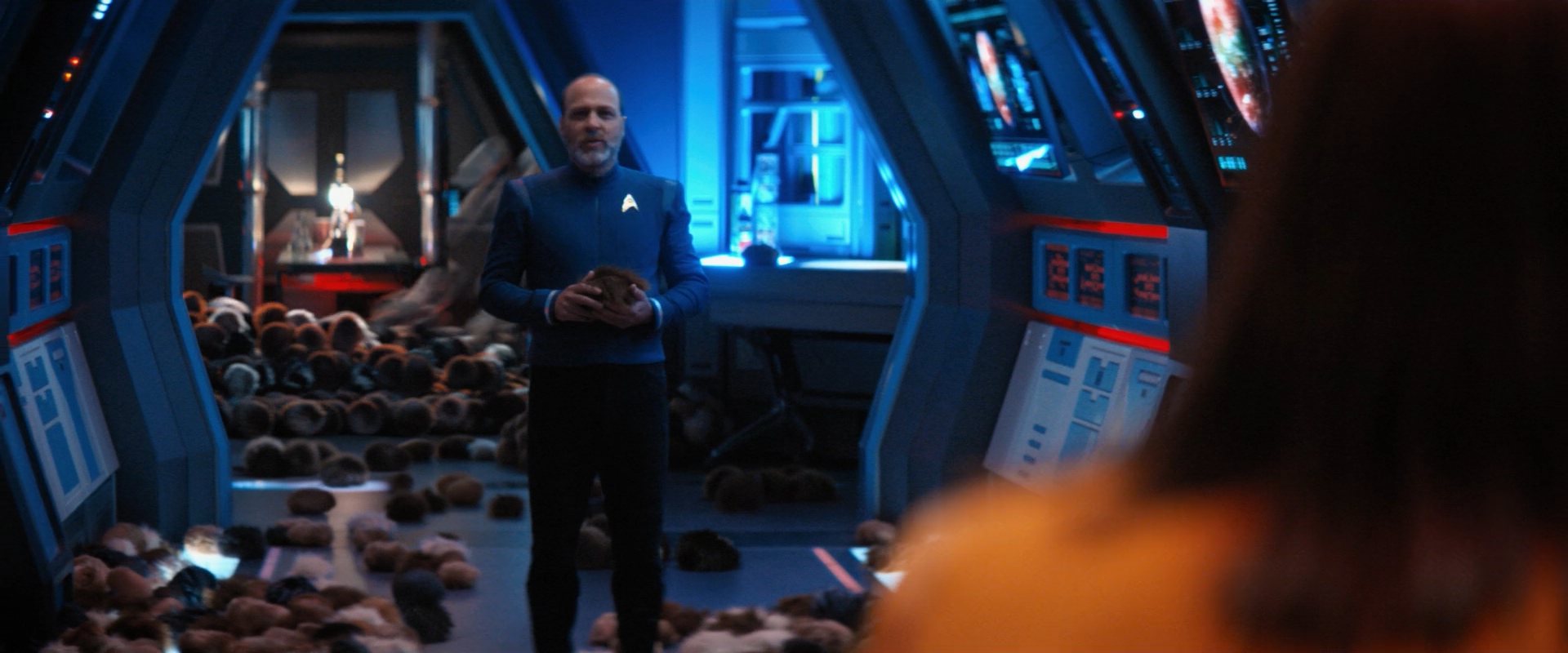 extant_StarTrekDiscovery_ShortTreks0006_TheTroubleWithEdward_01171.jpg