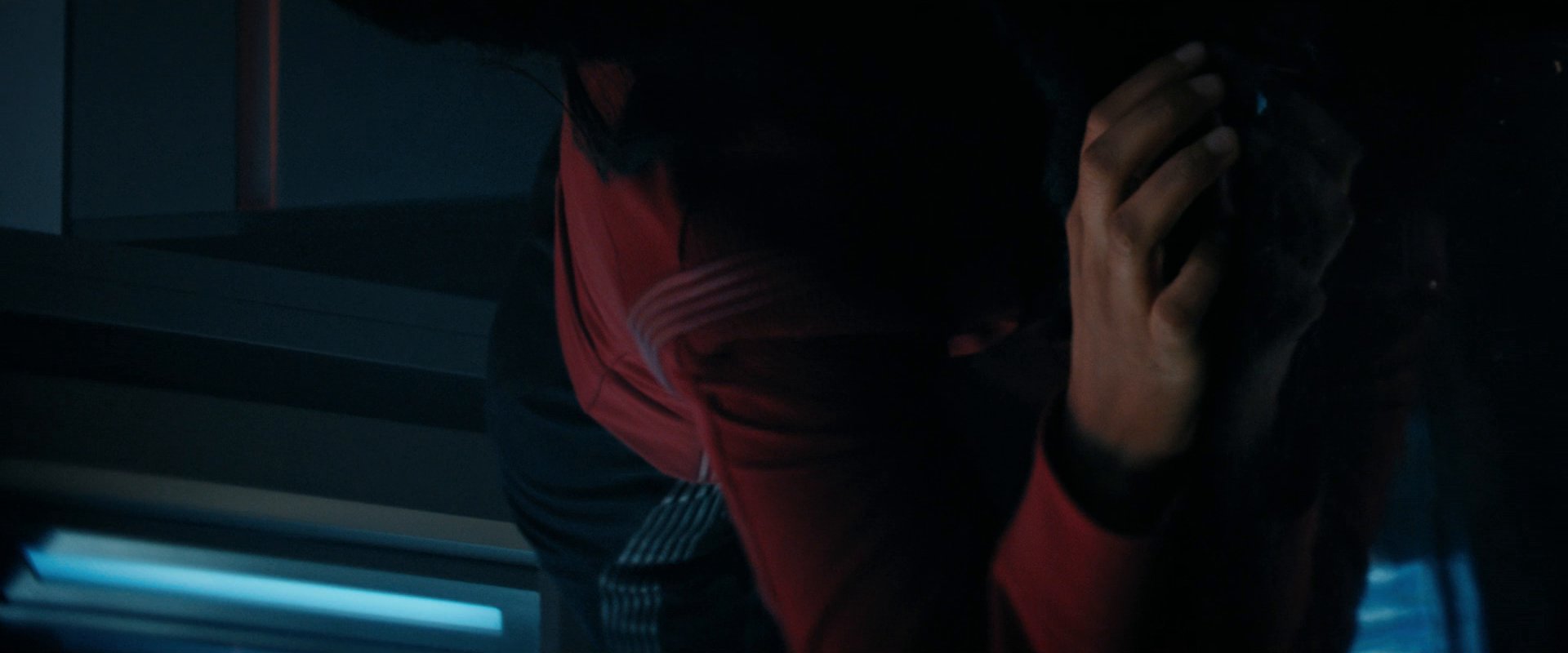 extant_StarTrekDiscovery_0007_AskNot_0090.jpg
