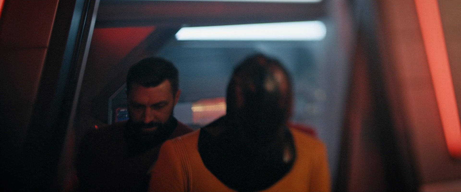 extant_StarTrekDiscovery_0007_AskNot_0104.jpg